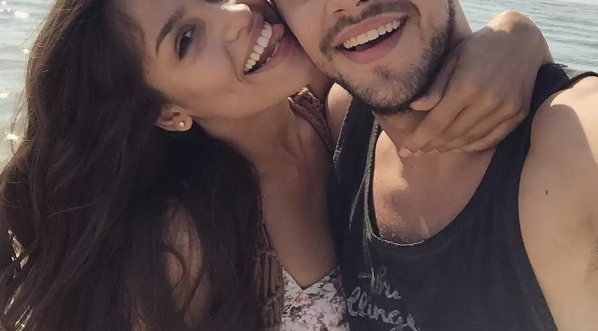 Smiley a rămas cu ”buza umflată”. ”Feblețea” lui iubește alt bărbat!