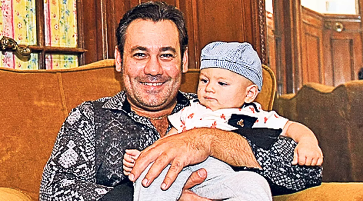 Războiul dintre frații Dolănescu ia amploare! Acum, se bat pe... muzeu