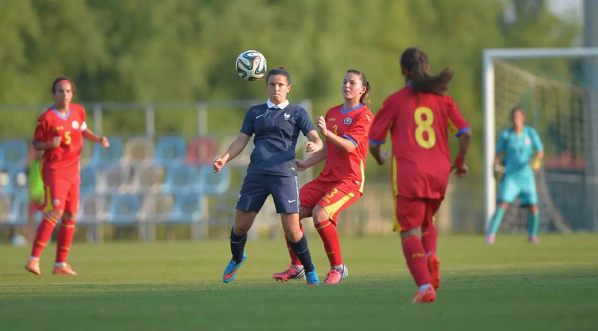 Amical, amical, dar franțuzoaicele le-au bătut pe tricolore de le-au mers fulgii! GALERIE FOTO&VIDEO