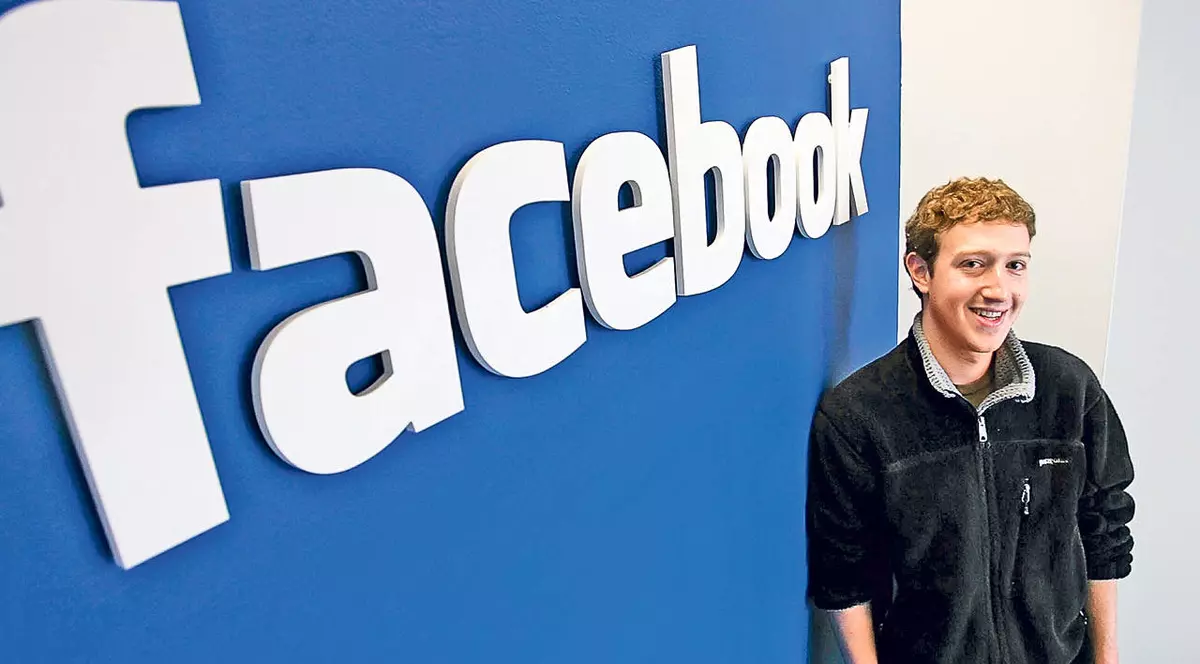 INCREDIBIL! Facebook ne va putea citi gândurile