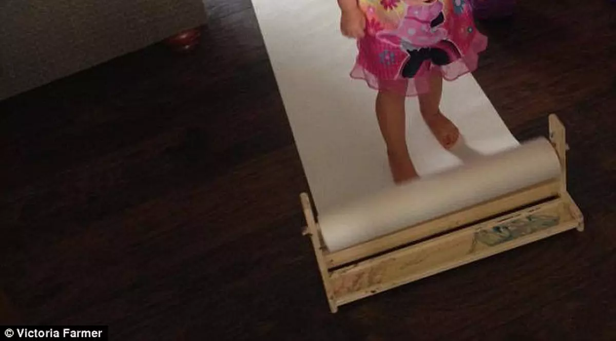 Au vrut să-și pună casa la vânzare, însă fiica lor de doi ani le-a încurcat planurile! Ce a făcut micuța?