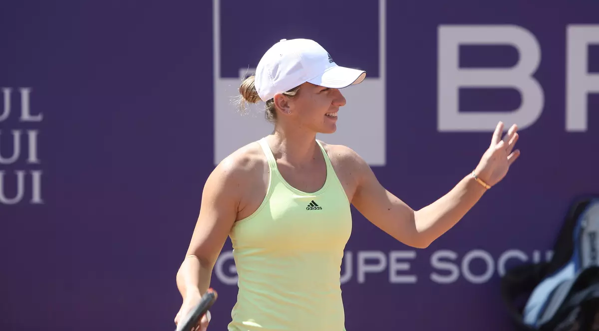Simona Halep rămâne pe 3 în clasamentul WTA, Monica Niculescu urcă pe 36. Irina Begu - poziția a 30-a