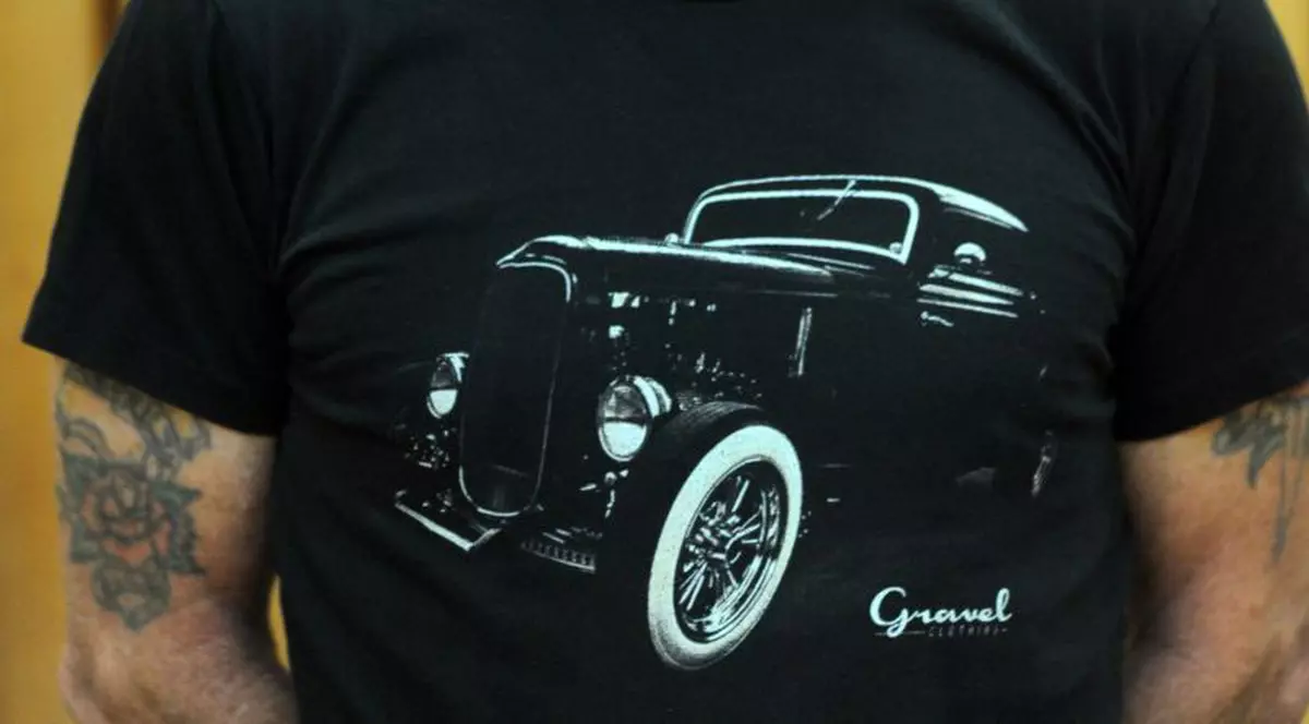 Un rocker celebru, condamnat la 8 luni de arest la domiciliu pentru ameninţări cu moartea