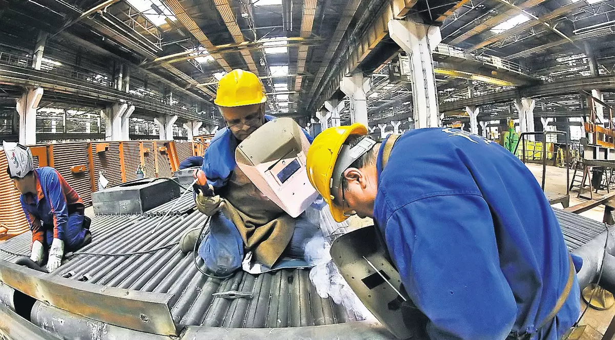 VESTE EXCEPȚIONALĂ PENTRU BUGETARI! Bani pentru zilele de concediu rămase