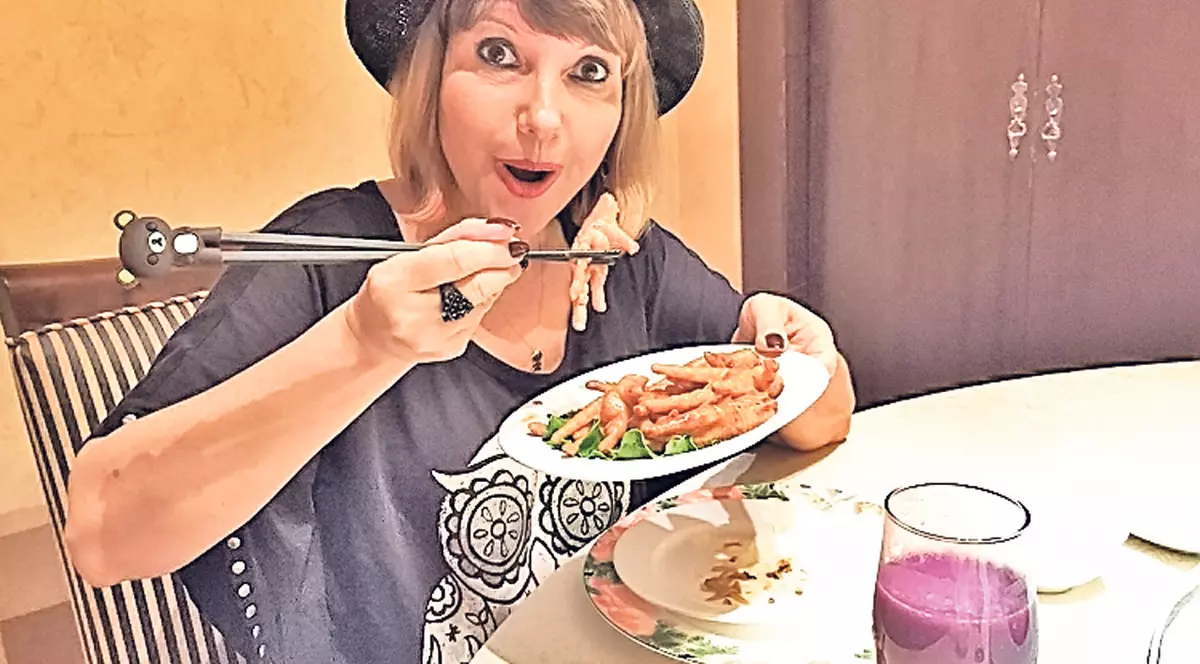 EXCLUSIV | A devorat «scârboşenii» cu antidiareicele în geantă