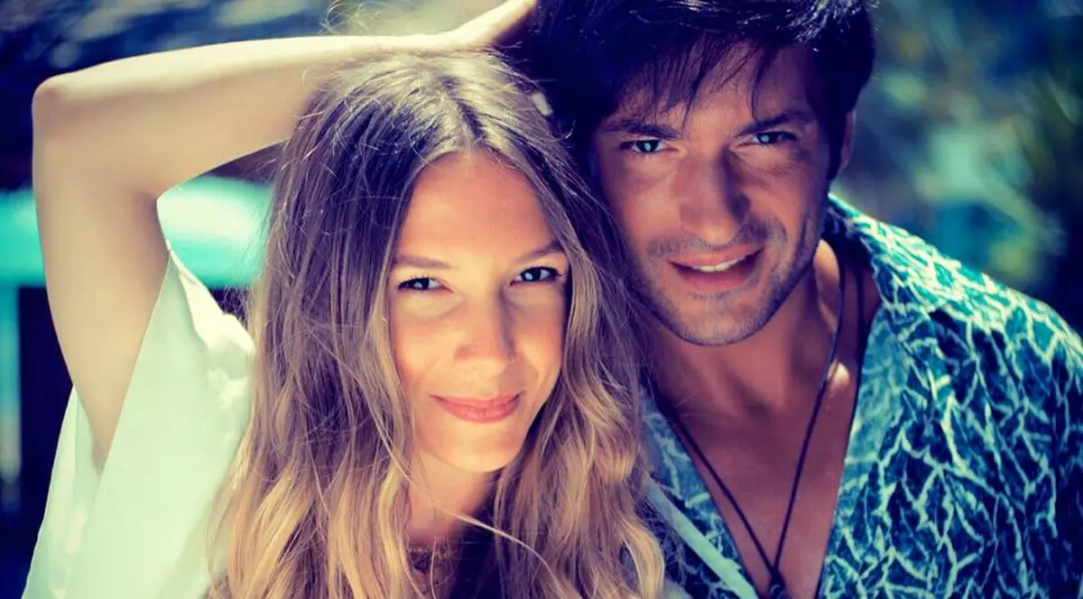 Imagini din ”cuibușorul de nebunii” al Adelei Popescu și Radu Vâlcan