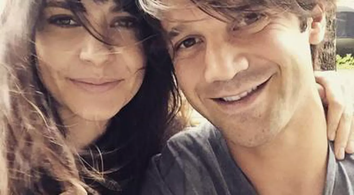 Superb! Cum s-au pozat Cristi Chivu și Adelina la o petrecere în Ibiza | FOTO