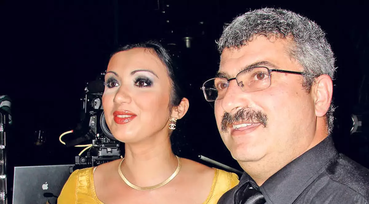 REACŢIA INCREDIBILĂ a Adrianei Bahmuţeanu, după ce PRIGOANĂ a plecat cu copiii în străinătate