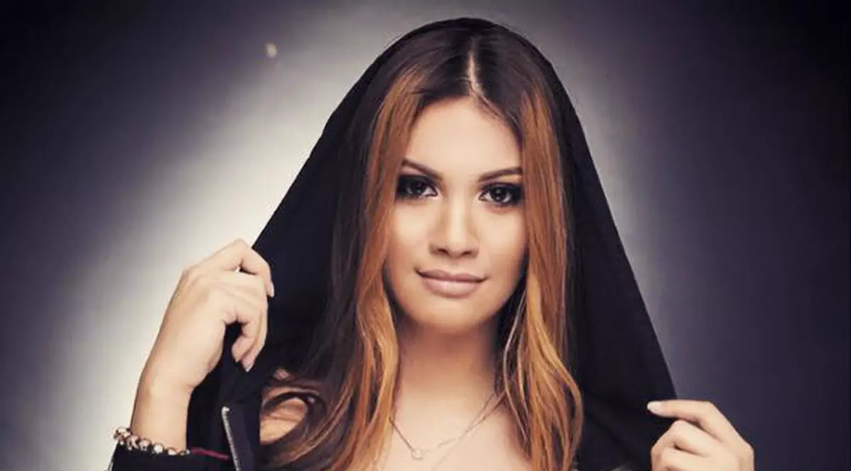 Betty Salam și iubitul ei, prinși de cutremur, la Roma