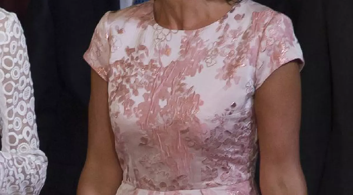 Ce gafă a făcut Prima Doamnă, la întâlnirea cu Regina Letizia. Stiliştii au criticat-o, din nou, pe Carmen Iohannis