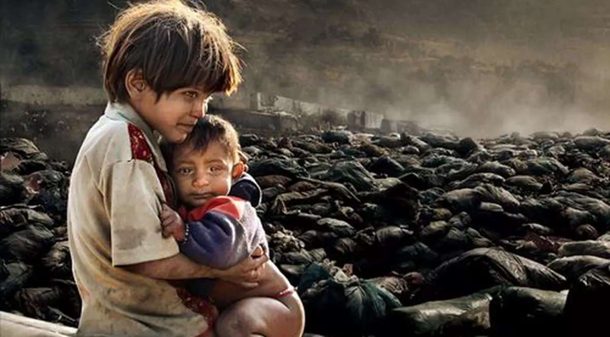 Aproape 7,7 milioane de români trăiesc în risc de sărăcie și excluziune socială