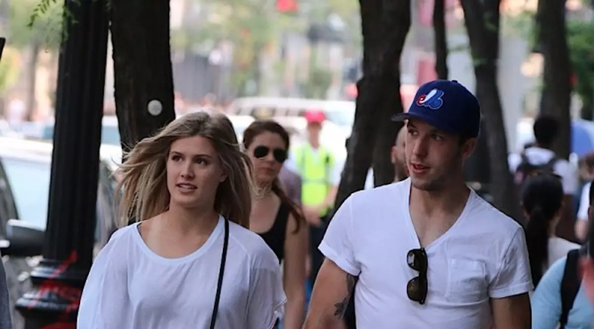 Bouchard și-a tras iubit! Se țin de mână ca doi porumbei! GALERIE FOTO HOT