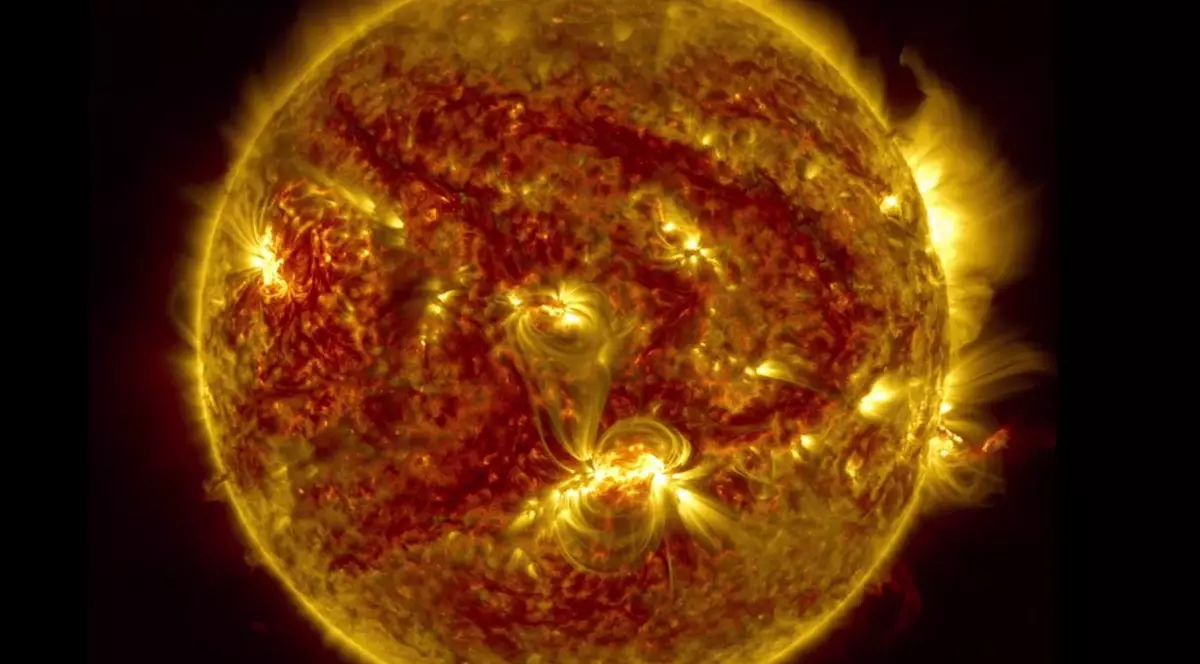 SPECTACULOS! Cum arată o ERUPȚIE SOLARĂ. Imagini filmate de NASA | VIDEO