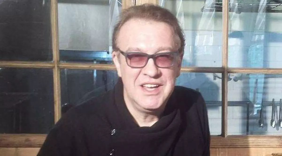 Conducerea Spitalului Floreasca, măsuri de urgenţă după ce o femeie s-a fotografiat cu Gabriel Cotabiţă în patul de la terapie intensivă