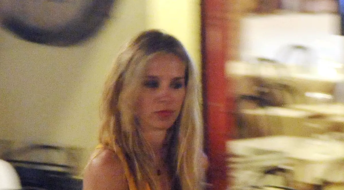 Un mare actor se iubește cu o femeie MĂRITATĂ!