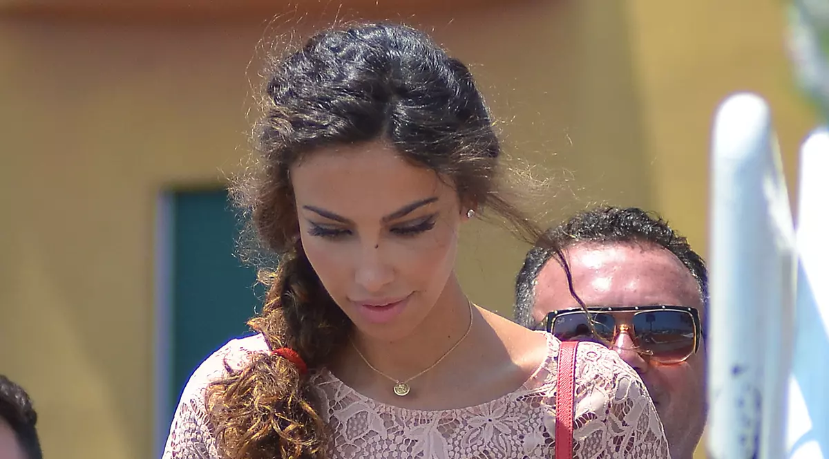 Mădălina Ghenea a mai bifat încă un succes! Joacă într-o comedie romantică, alături de un actor american celebru!