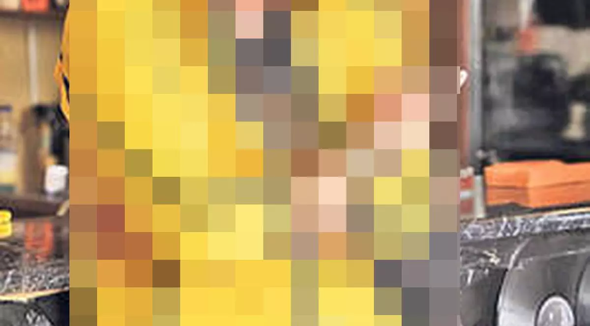 Un celebru actor de la noi a devenit TATĂ a doua oară. Soția lui a născut un băiețel