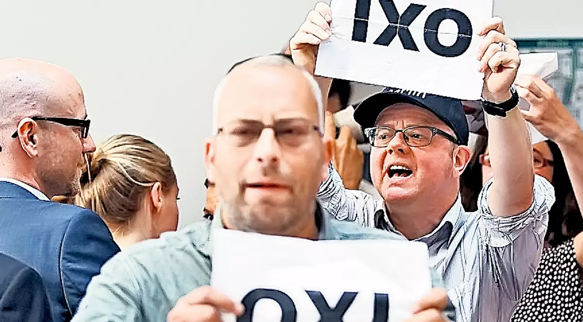 Soarta Greciei se decide azi