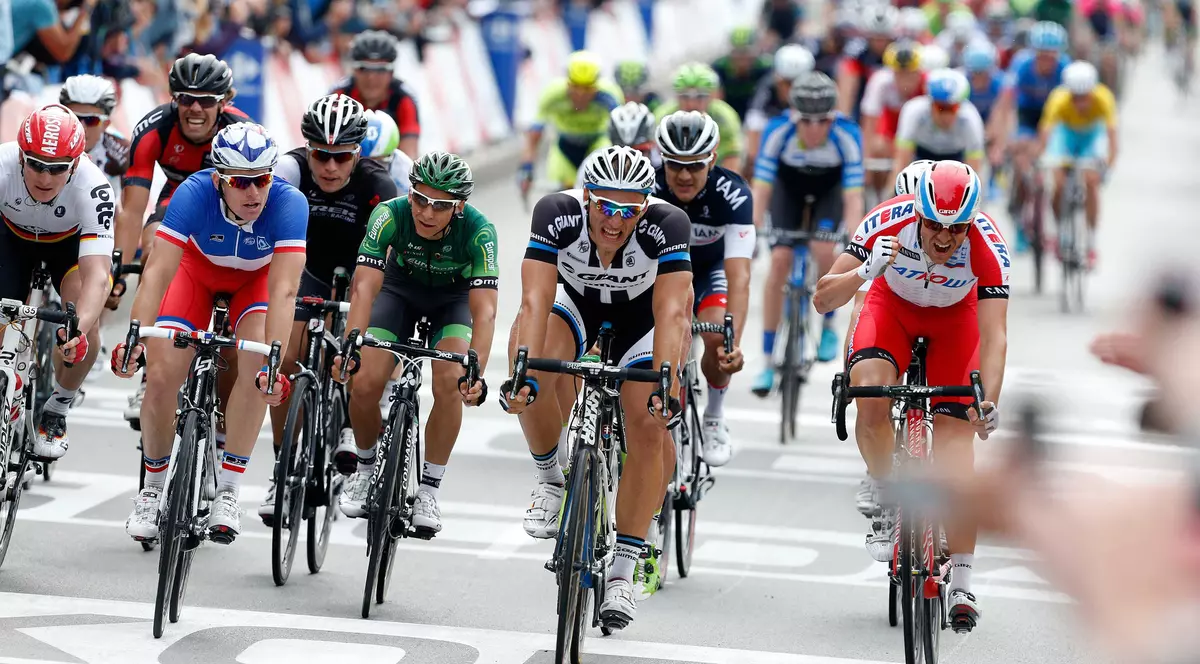 Lupta anti-doping! Cicliștii din Turul Franței vor fi testați noaptea!