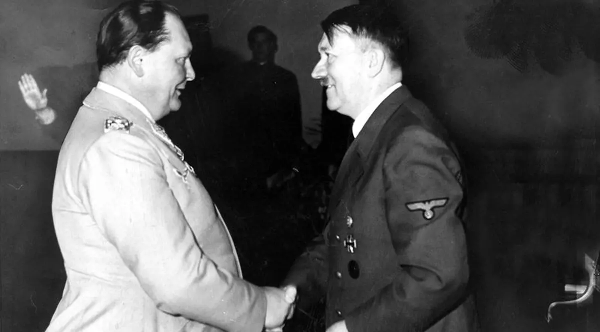 Telegrama care l-ar fi împins pe Hitler la sinucidere, vândută la un preț record