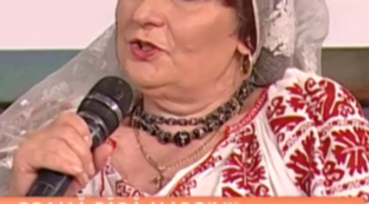 O cântăreață de muzică populară, ÎN LACRIMI, la TV: a recunoscut că S-A IUBIT cu un bărbat ÎNSURAT! 