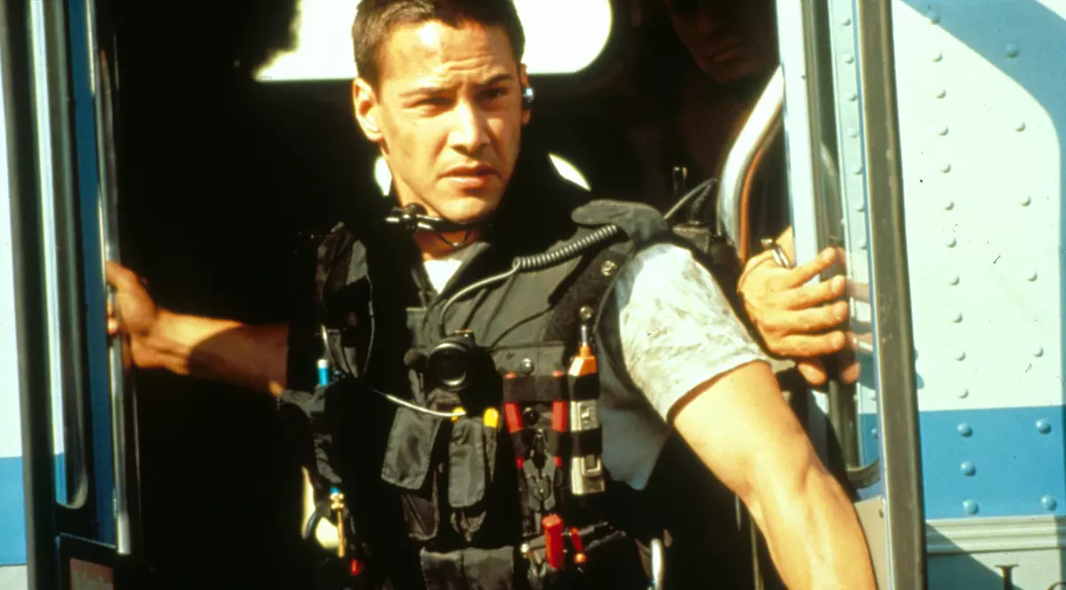 Adevărata poveste a lui Keanu Reeves! E cel mai trist actor de la Hollywood!