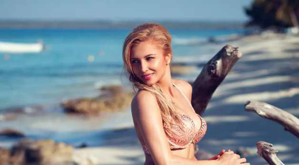 Lora, implicată într-un nou scandal cu iz de amantlâc!