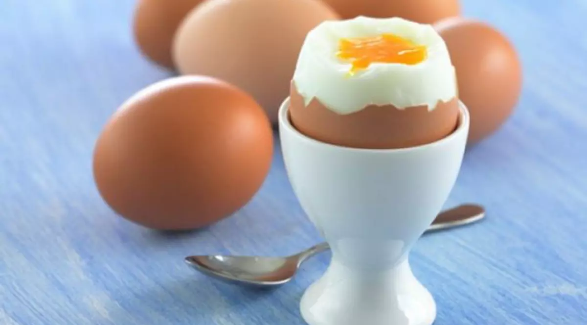 Ce ne mai plac ouăle! Cât de des le mâncăm