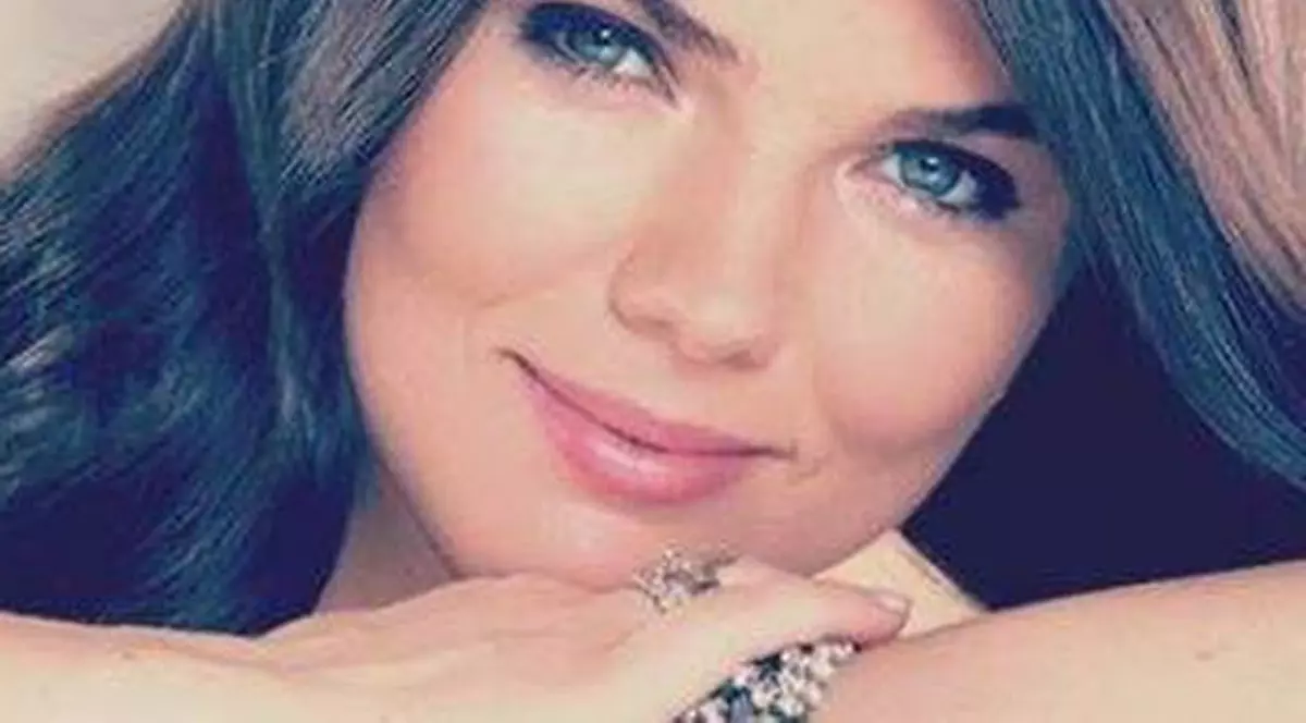 PREMIERĂ LIBERTATEA.RO | Paula Seling lansează piesa "Dansează cu mine"