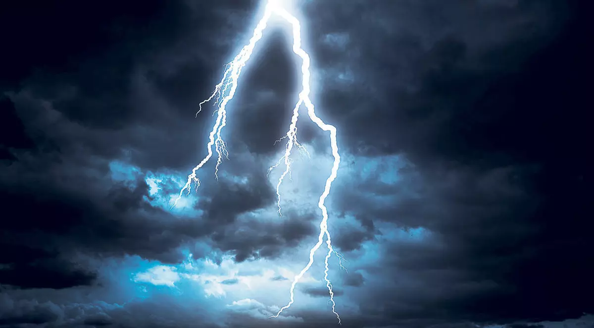 Informare meteo de furtuni și grindină, până vineri seară. Ce anunță ANM pentru weekend