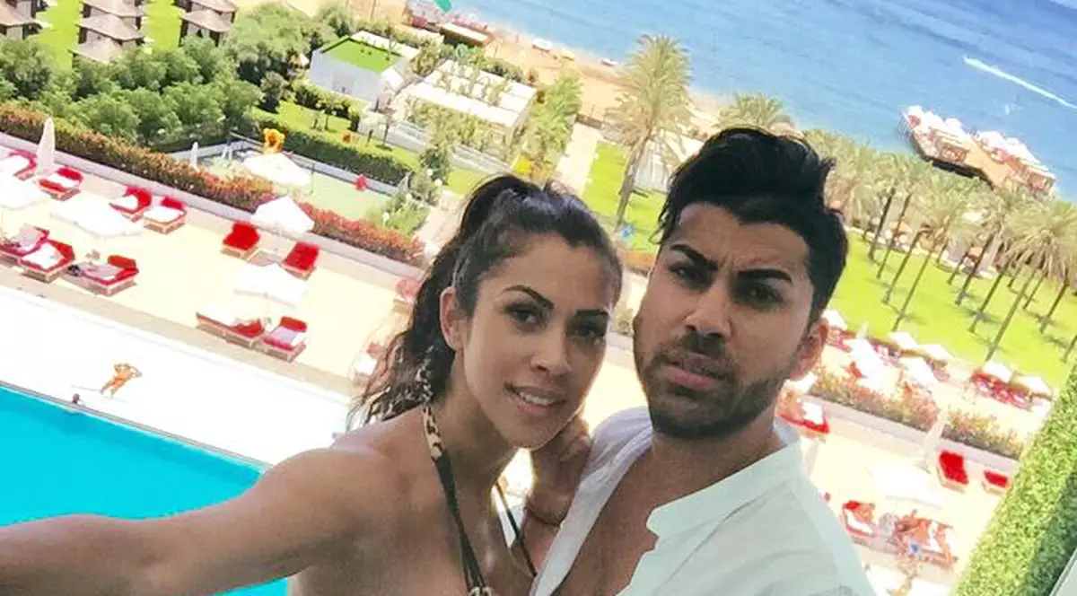 Pepe a lăsat-o singură în Turcia! Raluca, în brațele altui bărbat în Antalya!