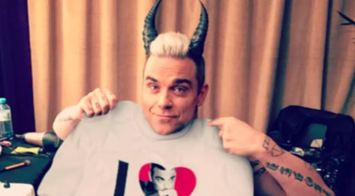 Mesajul lui Robbie Williams pentru FANII din ROMÂNIA | VIDEO