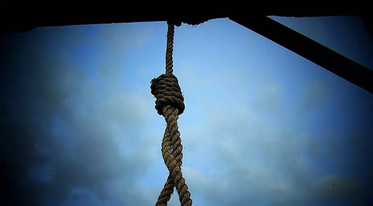 Cu adevărat minune! Bătrân de 80 de ani, salvat de medici din ștreang