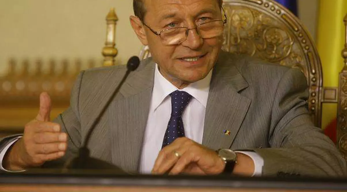 BĂSESCU, AVERTISMENT DUR PENTRU IOHANNIS, PONTA și PARLAMENTARI. "ATENȚIE!!!!!!!!!!!"