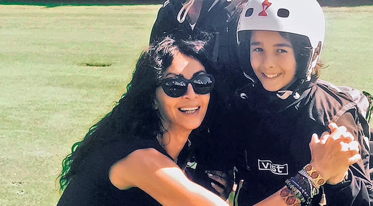 EXCLUSIV | Mihaela Radulescu a organizat o superaventură pentru aniversarea lui Ayan, în ţara lui Felix Baumgartner