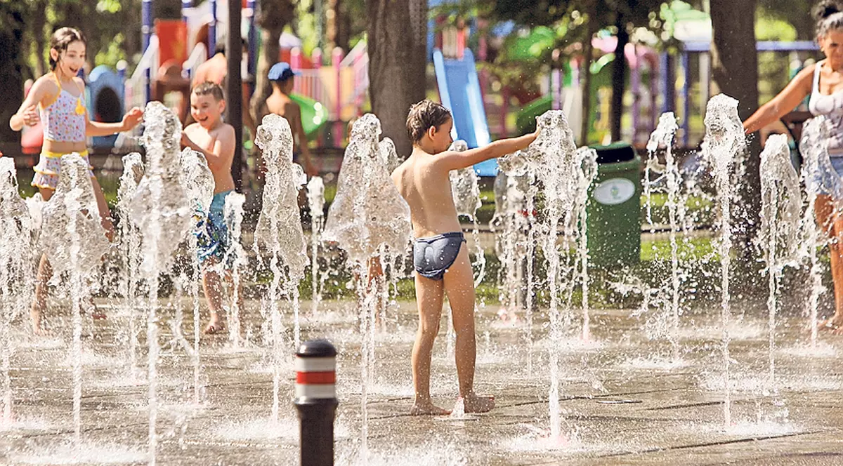 Vestul ţării «arde»