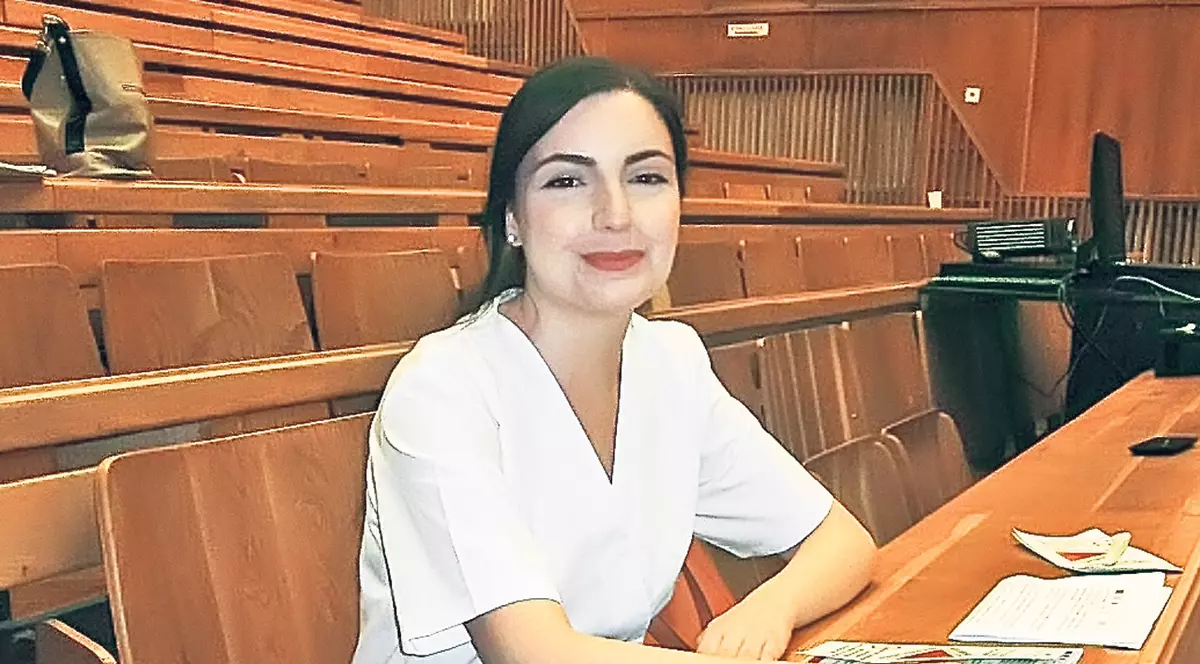 «Mi-am ales specialitatea abia în sala de operaţii»