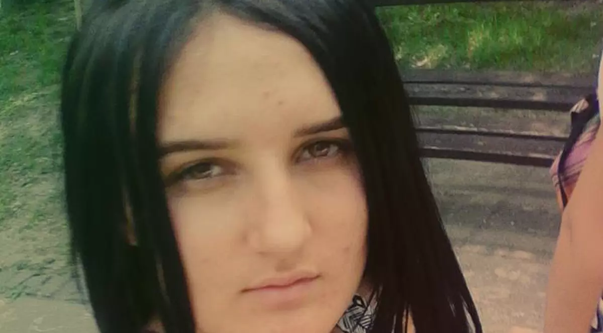 Noi detalii în cazul fetei ucise din Craiova! Patronul fetei, luat la întrebări de poliţişti