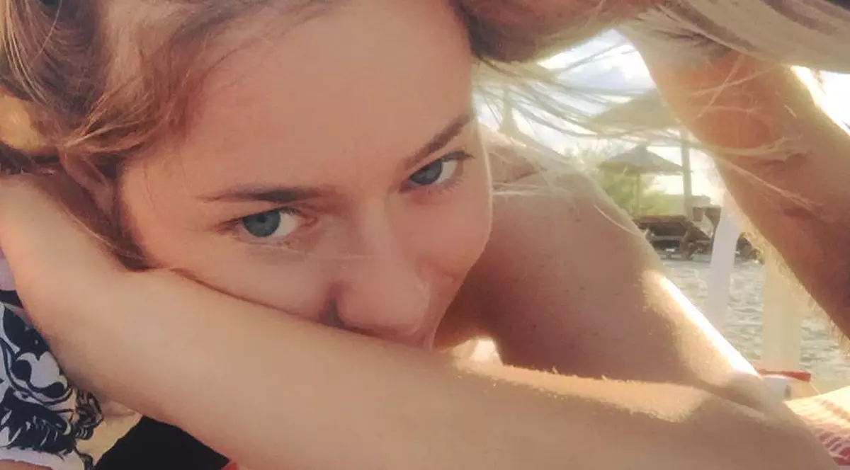 Uite ce meniu are Laura Cosoi la cea de a doua nuntă! | FOTO EXCLUSIV