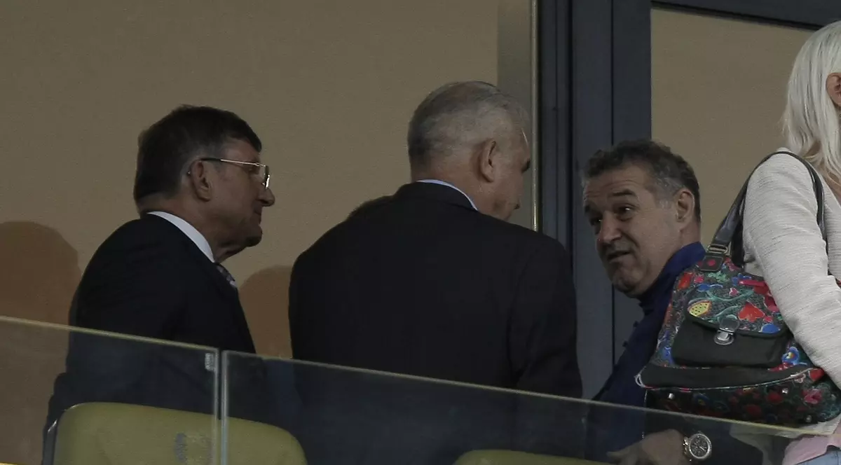 Gigi Becali nu mai crede într-o minune: “Lăsați-mă în pace cu calificarea voastră!” Va tăia salariile jucătorilor și e dispus să vândă Steaua!