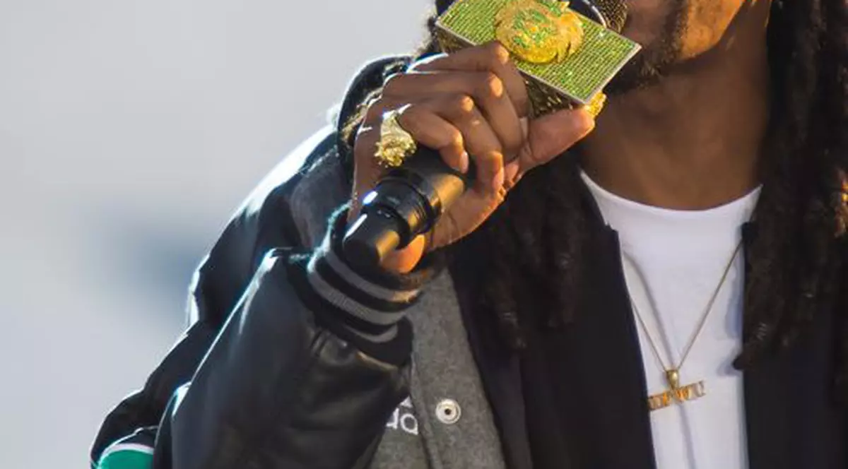 A comis-o din nou! Snoop Dogg, reținut și în Italia