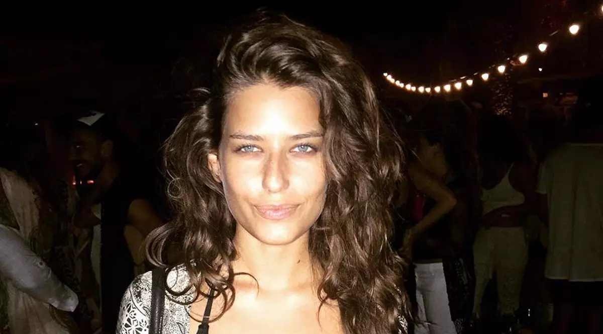 Vai, ce decolteu are Alice Păunescu!