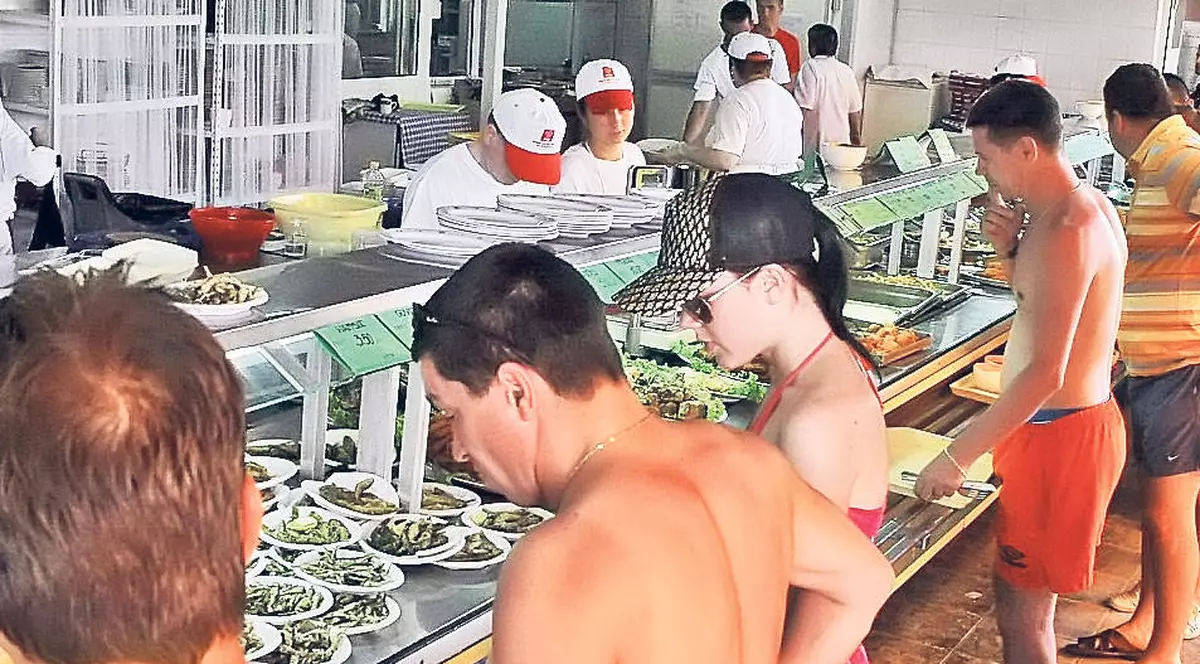 Aveți grijă ce mâncați la mare! O brigadă de inspectori verifică la sânge toate unitățile alimentare