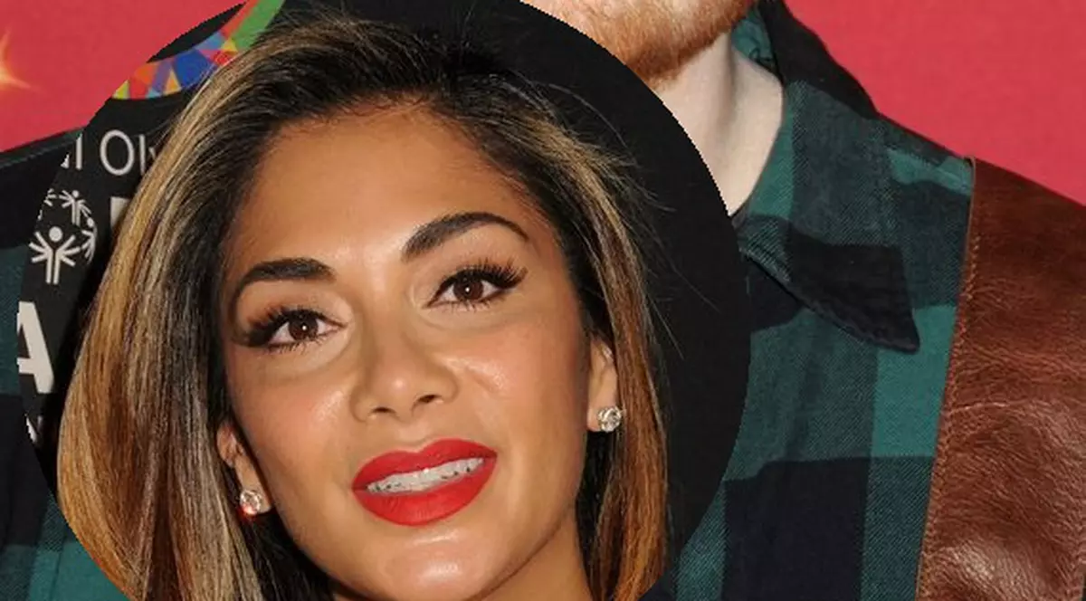 Vai, pe cine a pus ochii Nicole Scherzinger! Nu-i cam urâțel pentru ea?