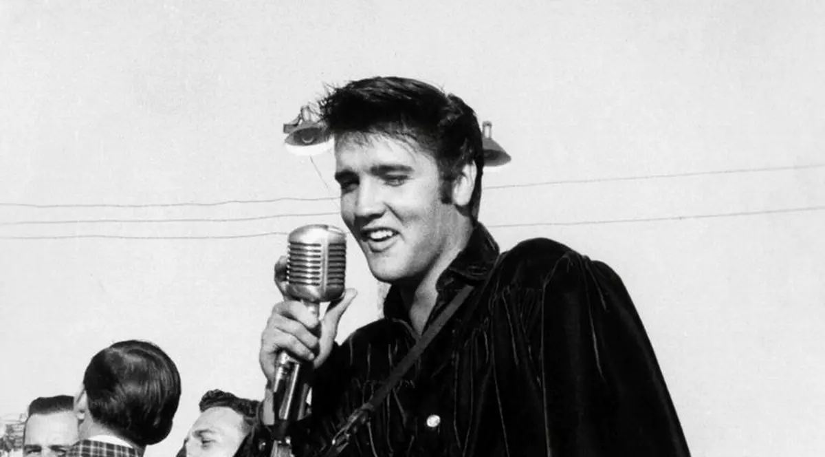 Ce i-a spus Elvis Presley șoferului unei limuzine te va lăsa mască! 