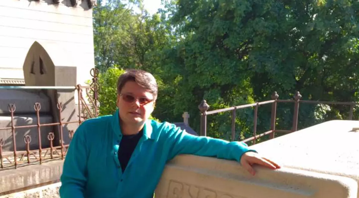 Fuego a ajuns la cimitir! Află motivul. Foto