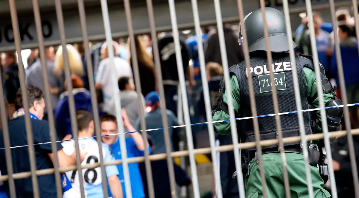 Doi fani ai lui TSV 1860 München trebuie să facă ceva umilitor ca să scape de pușcărie