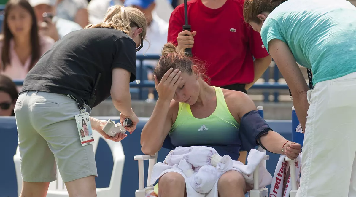 Simona Halep, un suflet mare într-un trup firav! Al 12-lea abandon din carieră, apărut într-o moment în care se simțea puternică