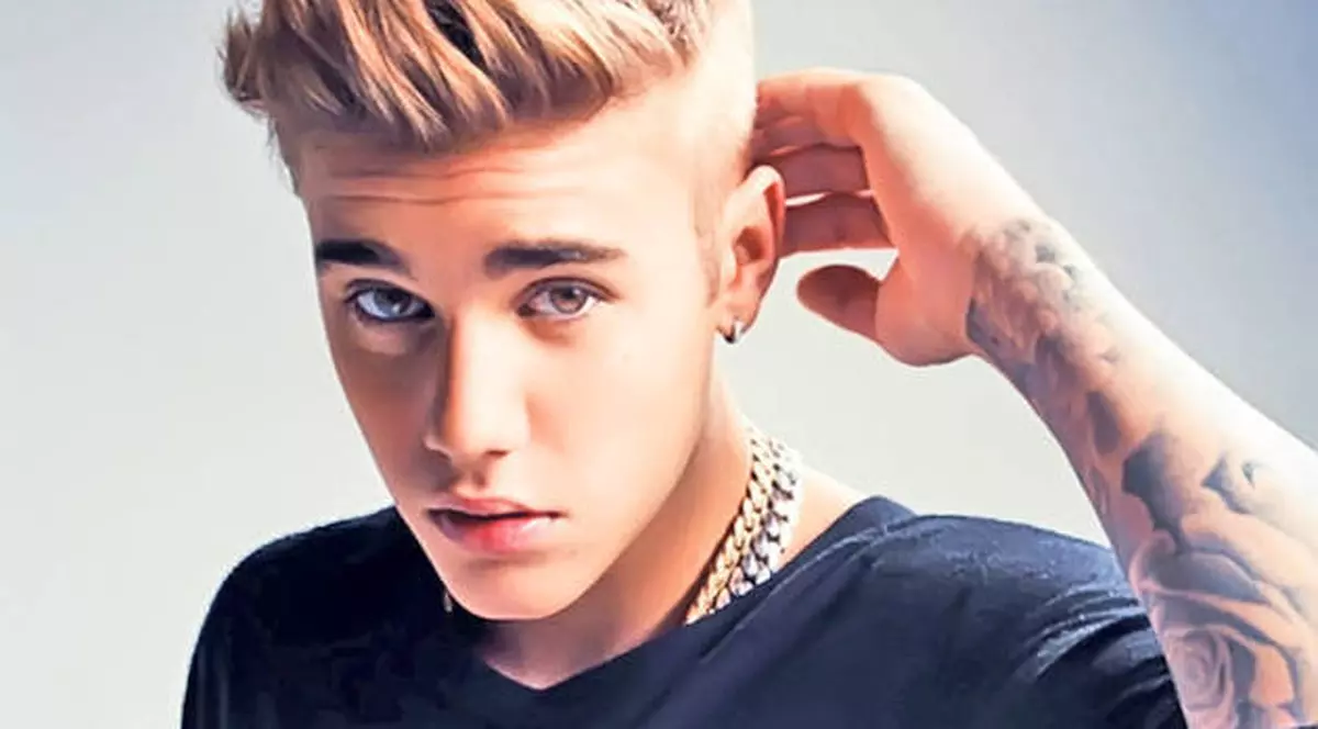 A cheltuit 100.000 de dolari ca să arate ca Justin Bieber, dar A MURIT! VIDEO
