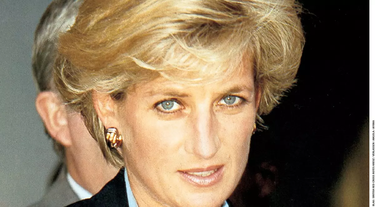 ”Prințul Charles a UCIS-o pe Diana"! De necrezut! Declarație ȘOCANTĂ făcută chiar de REGINA Elisabeta a II-a!